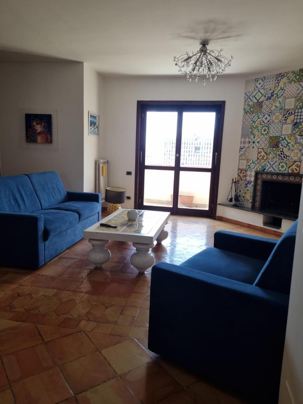 Donna Filomena Casa Vacanza Park Bougainville 萨莱诺 外观 照片