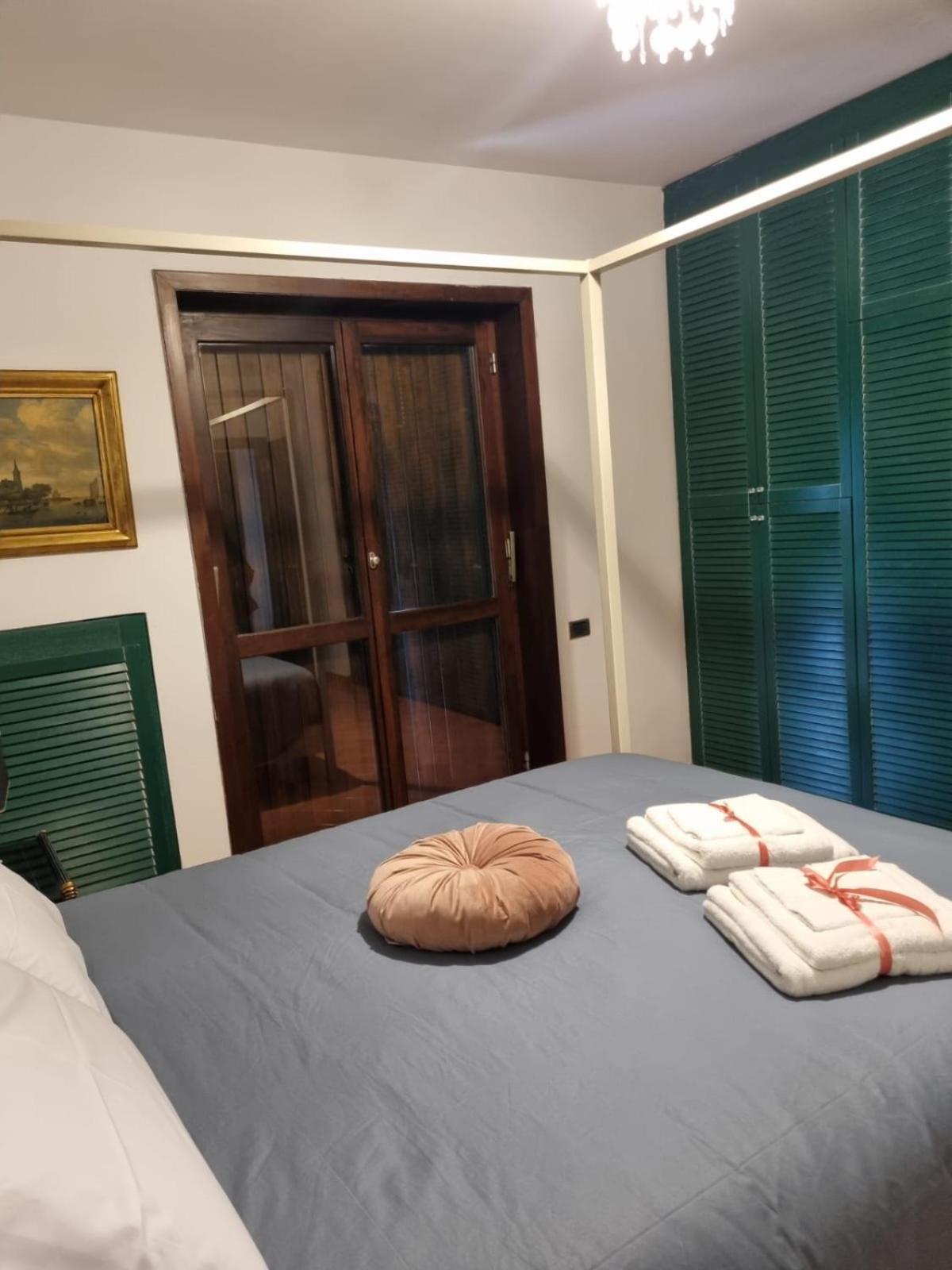 Donna Filomena Casa Vacanza Park Bougainville 萨莱诺 外观 照片